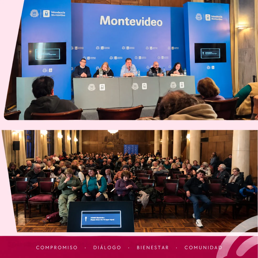 Registro fotográfico de la Asamblea Extraordinaria de Servicio Mutuo del 14 de setiembre de 2026, realizada en la Sala Ernesto de los Campos de la Intendencia de Montevideo: panel de autoridades exponiendo ante los socios y vista general de los afiliados presentes en la sala.